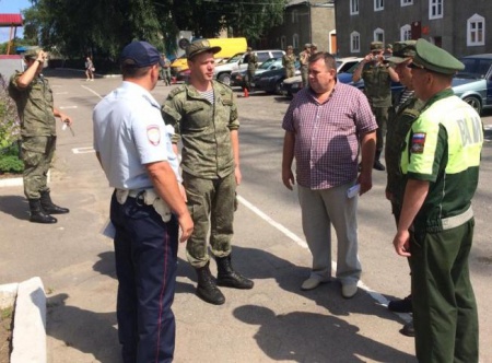 Сотрудники Госавтоинспекции города Светлогорска провели «День Безопасности дорожного движения» в воинской части №09643